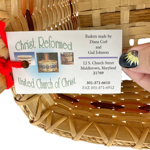 Handmade Basket Falling Leaves Square Shaped with Handle and Leaves Decoration - Picture 10 of 16